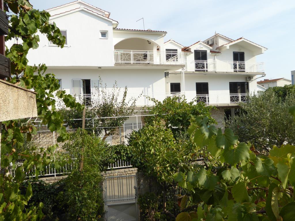 Apartments Bojanic Vodice Zewnętrze zdjęcie