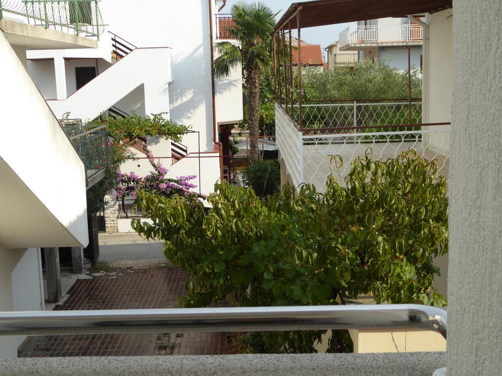 Apartments Bojanic Vodice Zewnętrze zdjęcie